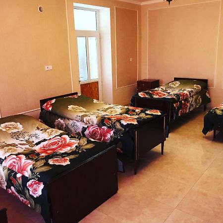 Hayq Guest House Goris Exterior foto